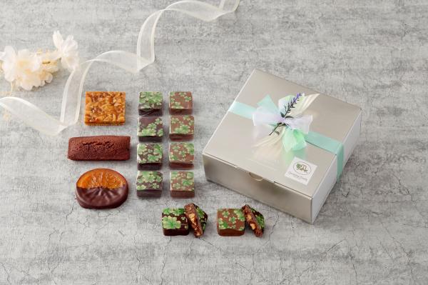 クローバーギフト スクエア　【3月9日まで販売】