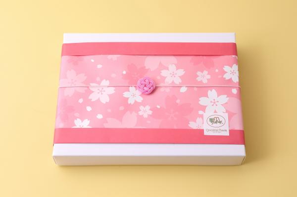 ショコラブラウニー ノワール&ラクテ 桜 16個入　【4月30日まで販売】