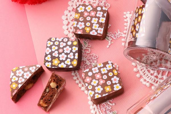 ショコラブラウニー ラクテ  (ブーケ)　 65g　【5月5日まで販売】